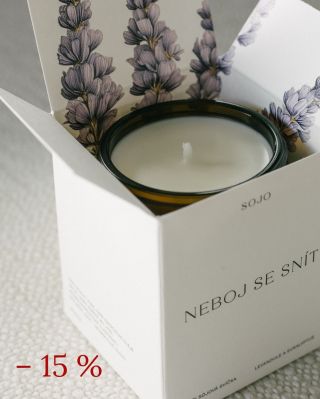 Malá připomínka toho, abyste před Vánoci nezapomněli zpomalit. Zapalte si svíčku a ztište čas kolem sebe. 😴 Až do Vánoc...